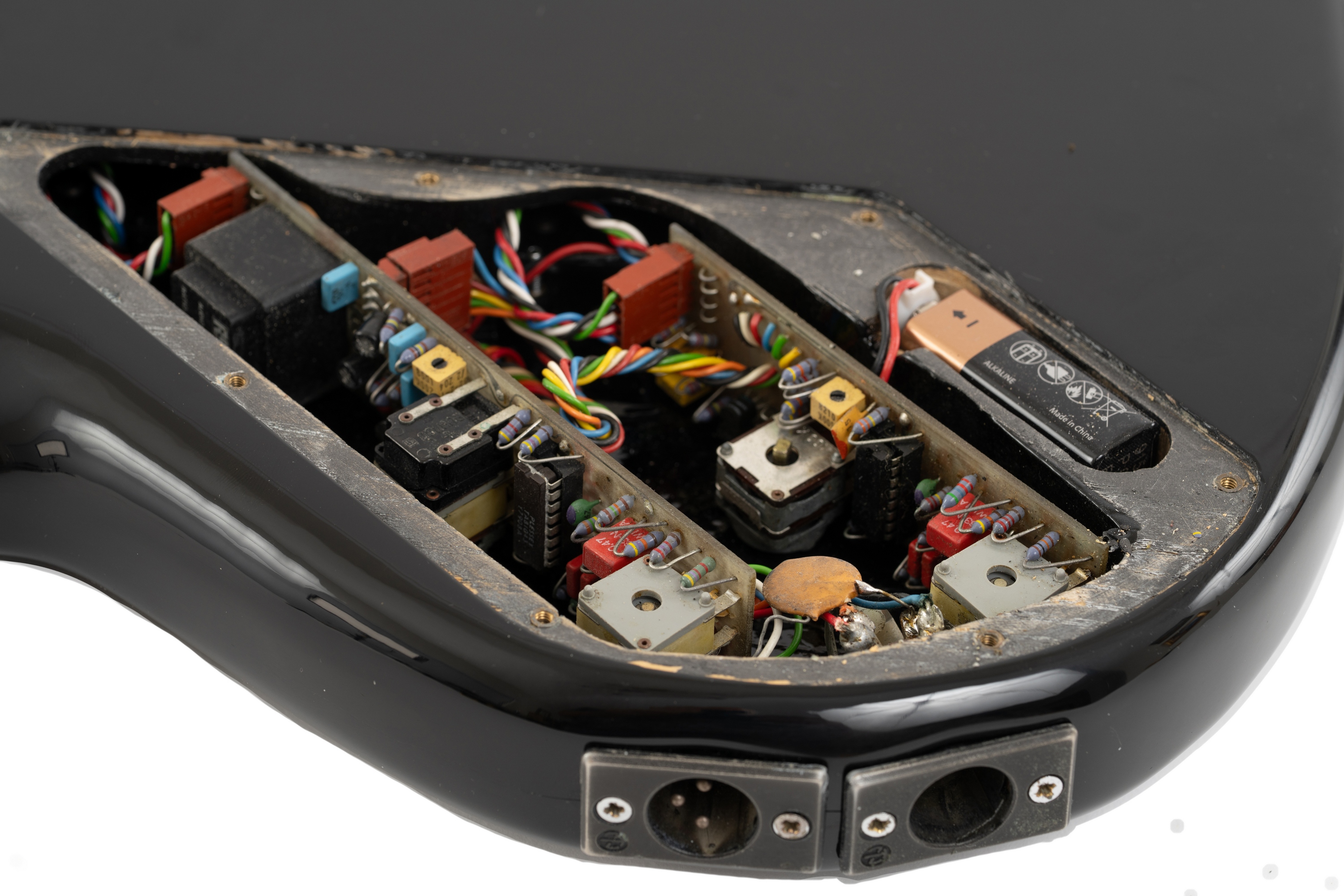 Steven-Severin-Wal-Mk1-Bass-Siouxsie-and-the-Banshees-012