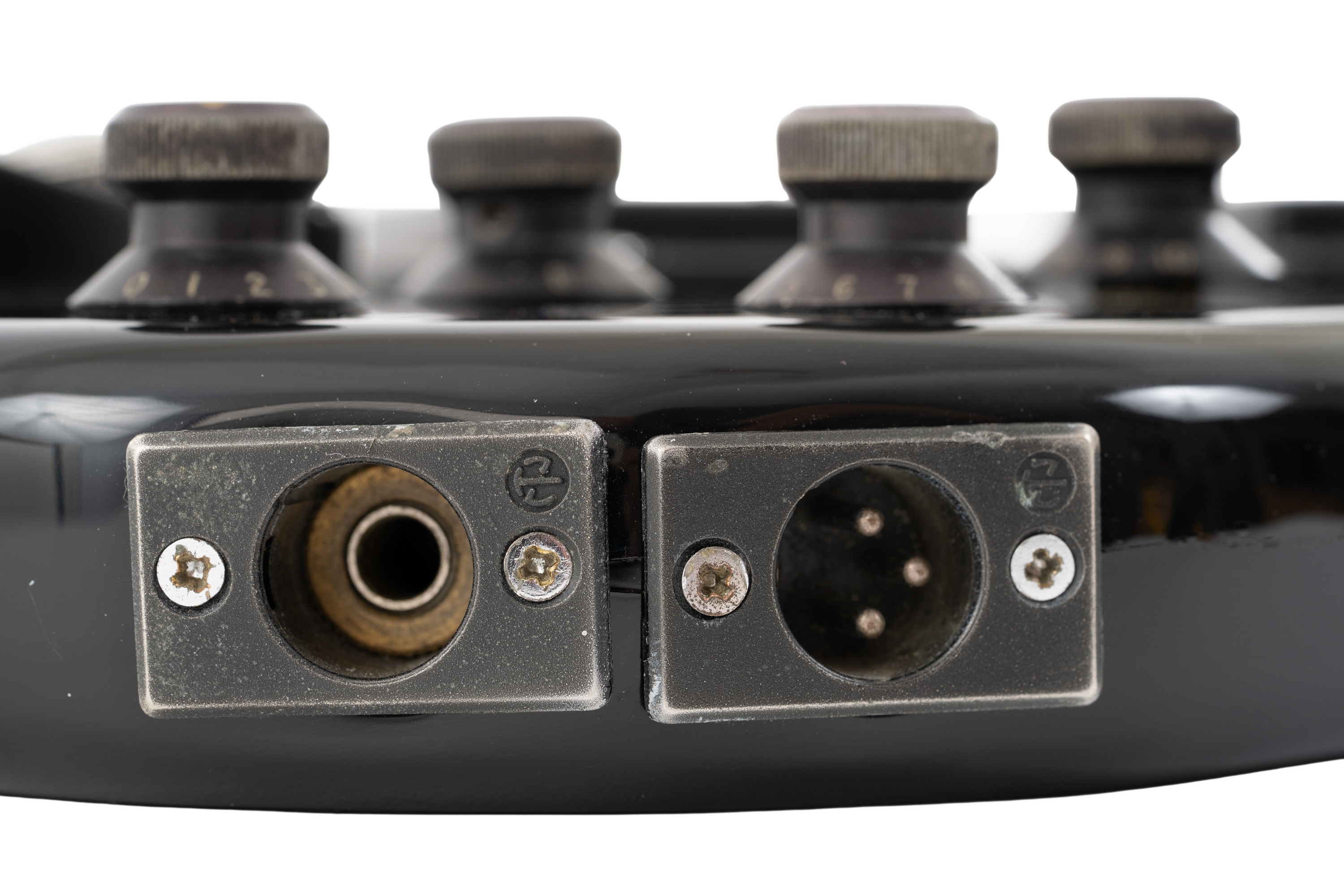 Steven-Severin-Wal-Mk1-Bass-Siouxsie-and-the-Banshees-016