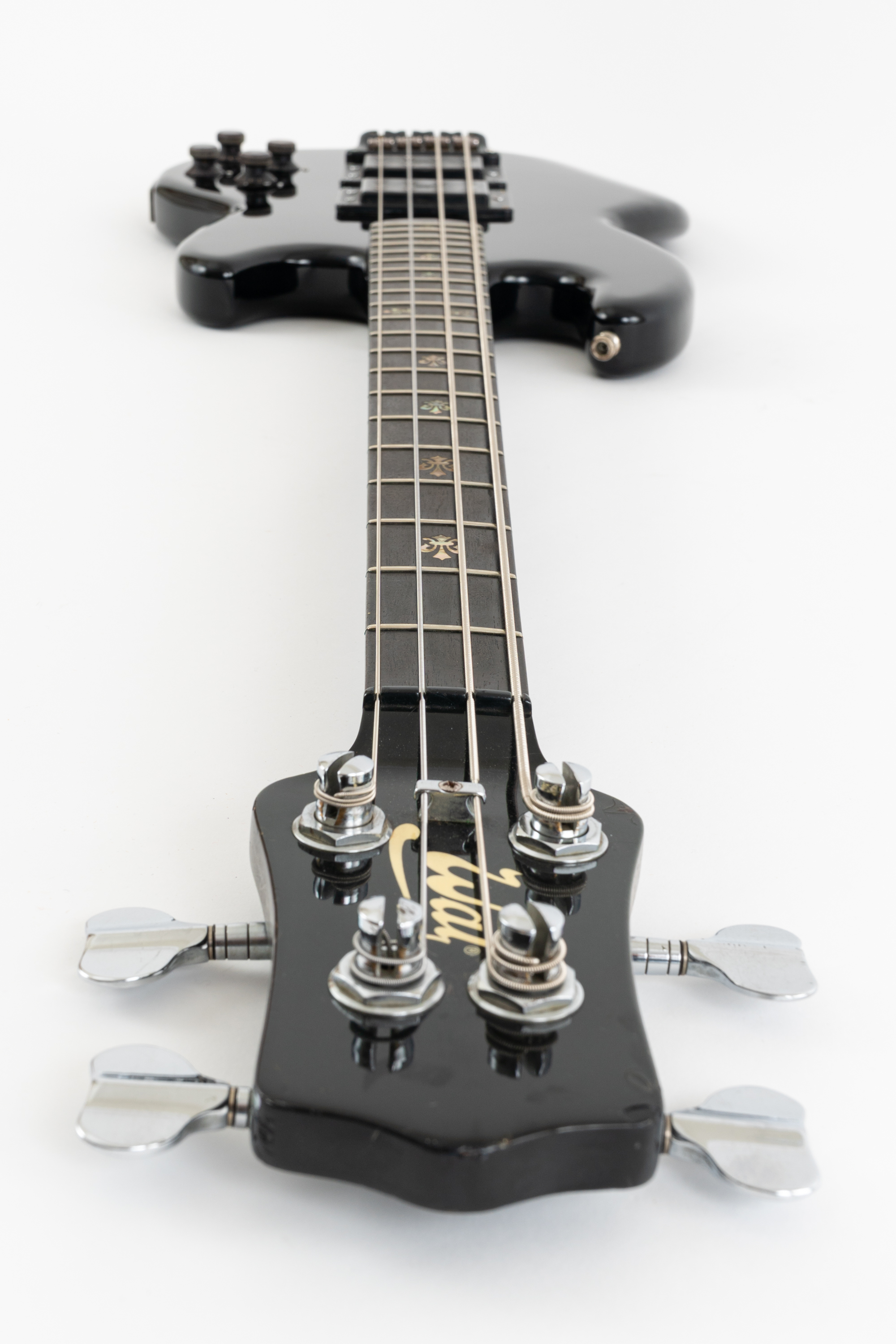 Steven-Severin-Wal-Mk1-Bass-Siouxsie-and-the-Banshees-74